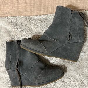 Women's Gray Wedge Ankle Boots